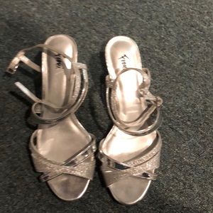Cute silver homecoming shoes worn once